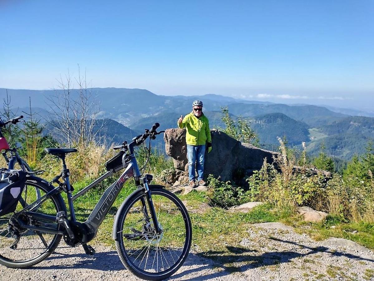 Ferienwohnung Mit Aussicht Enzklösterle Exteriör bild